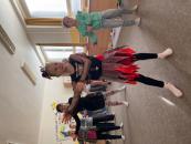 Tanec koster [nové okno]